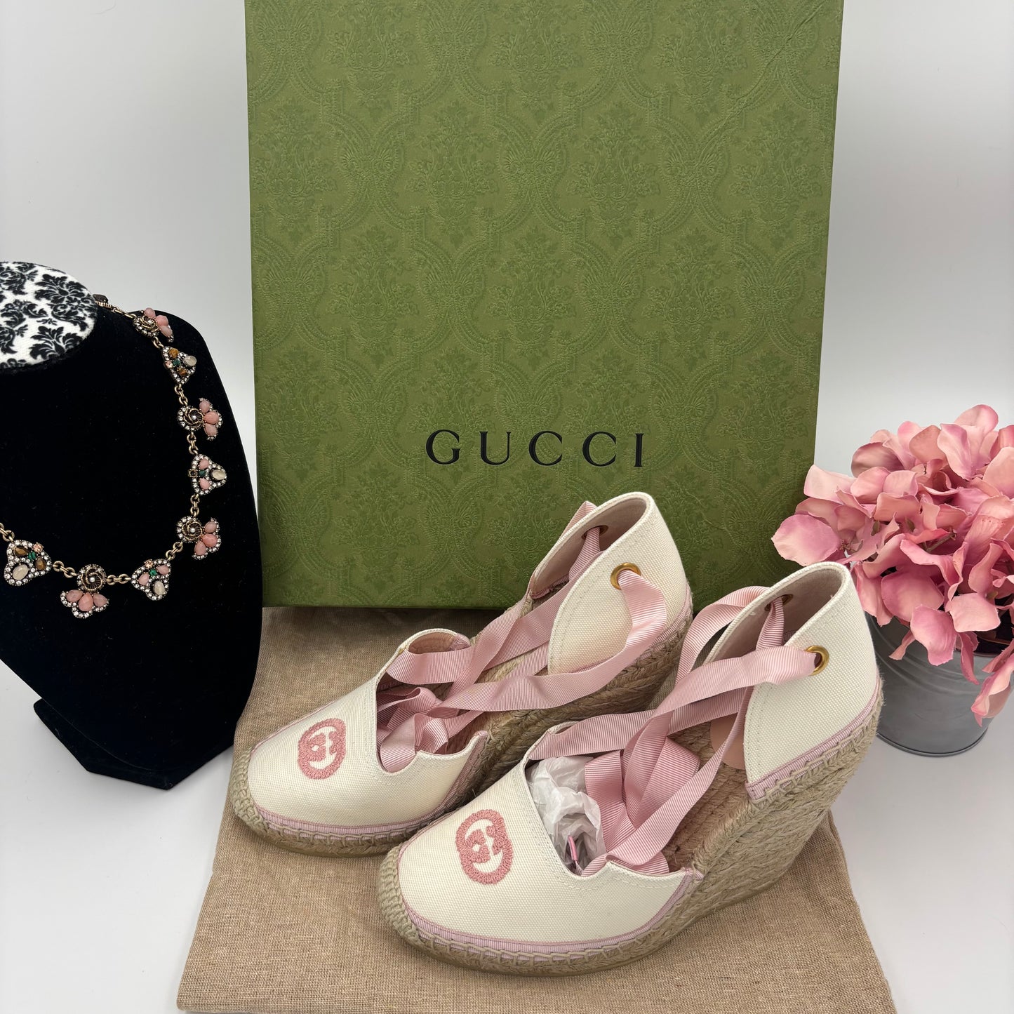 Gucci Canvas Grossgrain Embroidered Judit Ankle Wrap Platform Size 37 ✨