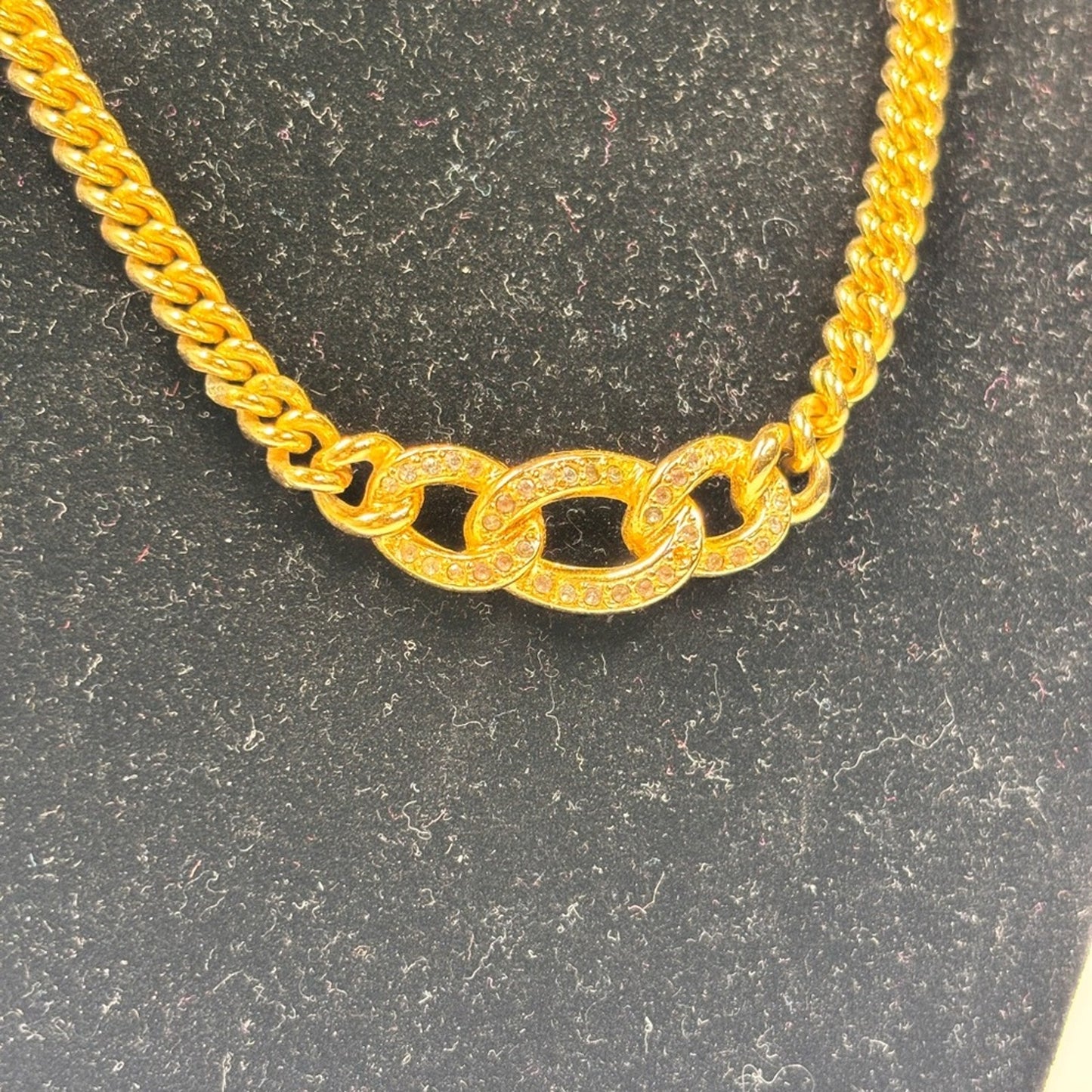 Christian Dior Vintage Gold Plated Chocker Necklace Rhinestone ✨