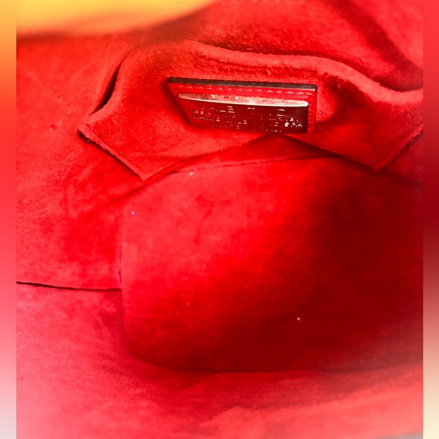 Valentino Red Rockstud Leather Convertible
Tote Backpack Bag ✨