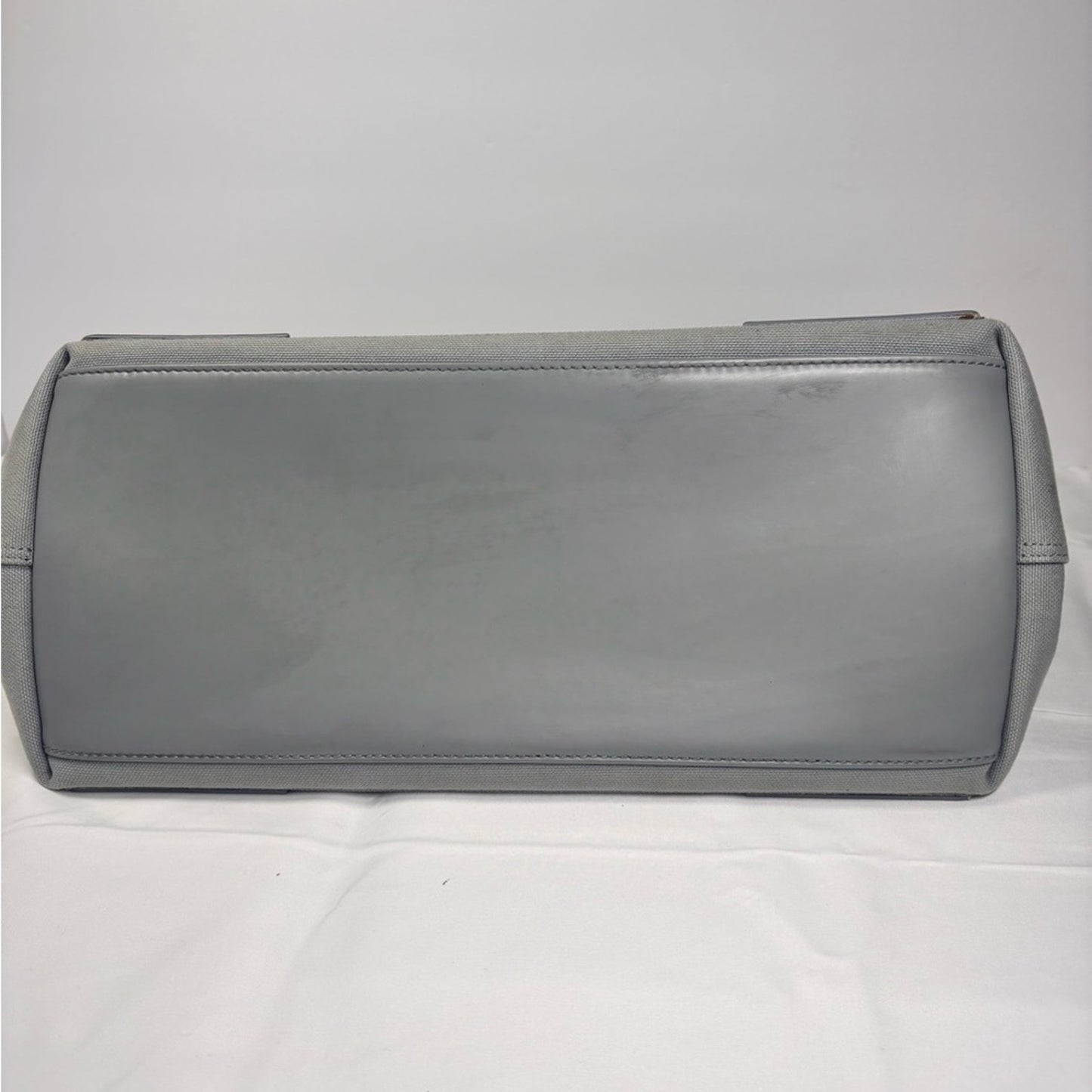 Balenciaga Cotton Canvas Silk Calfskin S Navy Cabas Grey with Pouch ✨
