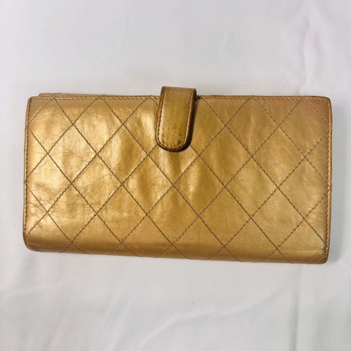 Chanel Long Flap in Gold Metalic Calfskin leather Quilted Wallet ✨