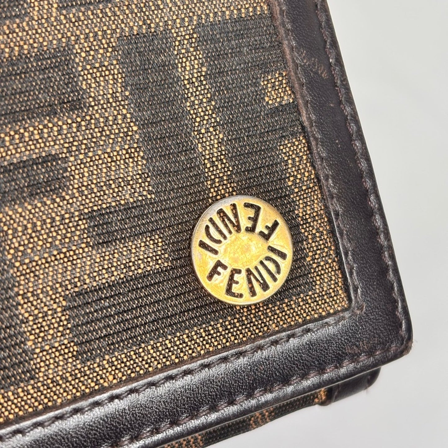 FENDI Zucca beige canvas x leather Long Wallet ✨