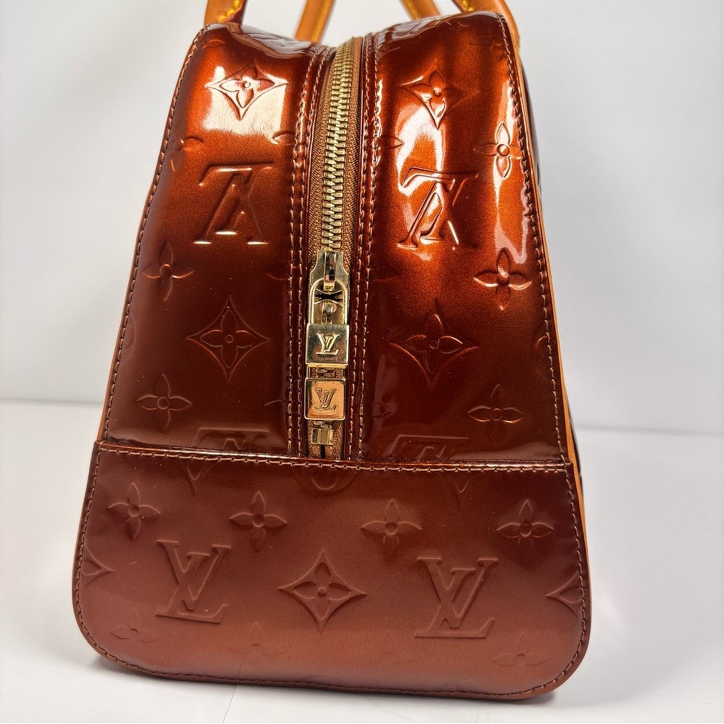 Louis Vuitton Bronze Monogram Vernis Tompkins Square ✨