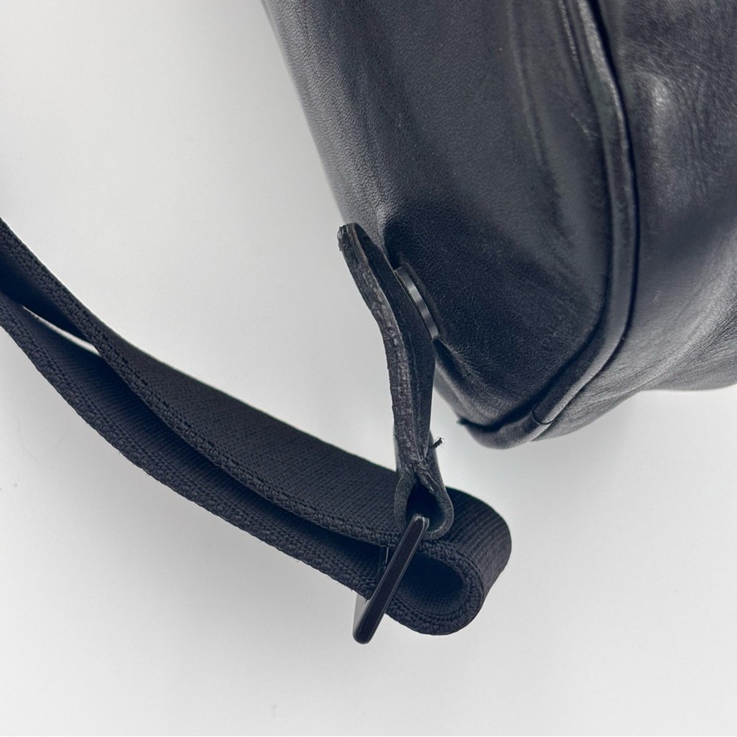 Louis Vuitton Pochette Gange Limited Edition Roppongi unisex Black Calf Leather✨