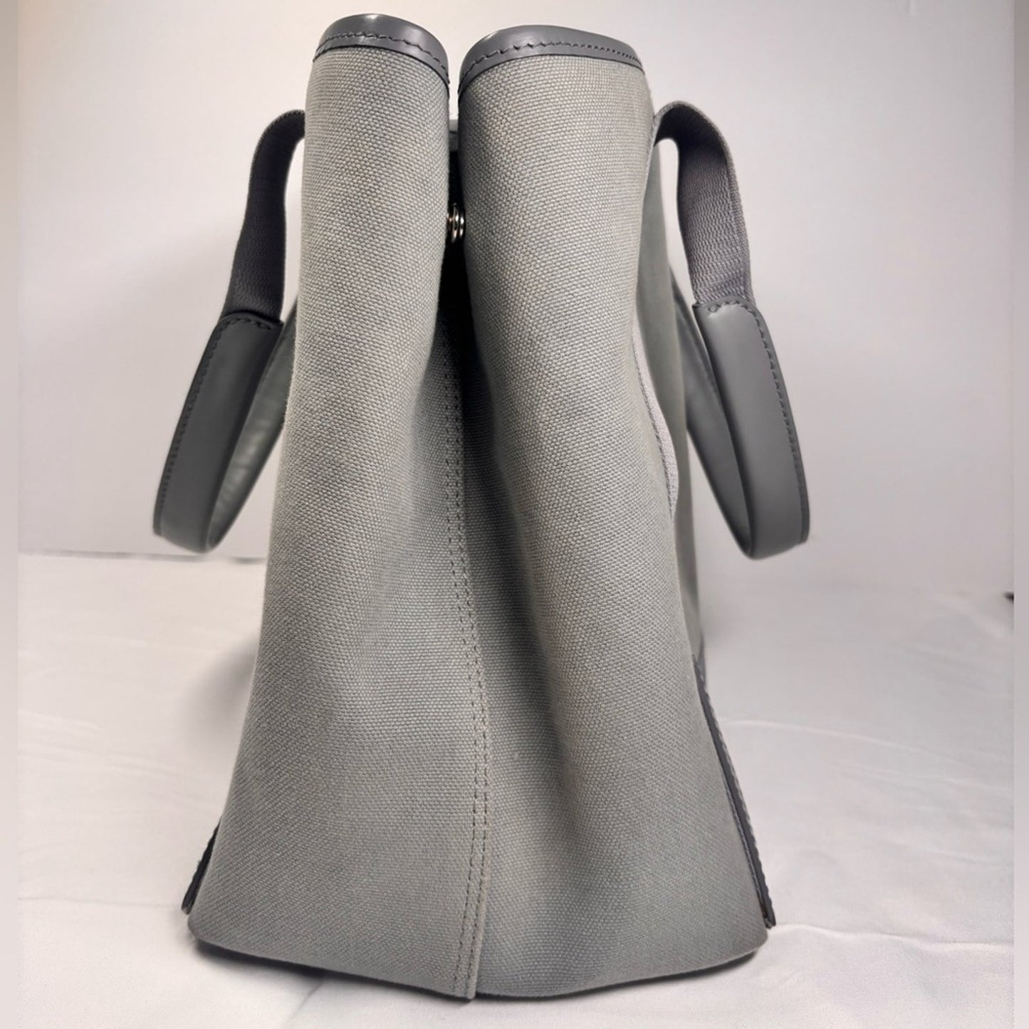 Balenciaga Cotton Canvas Silk Calfskin S Navy Cabas Grey with Pouch ✨