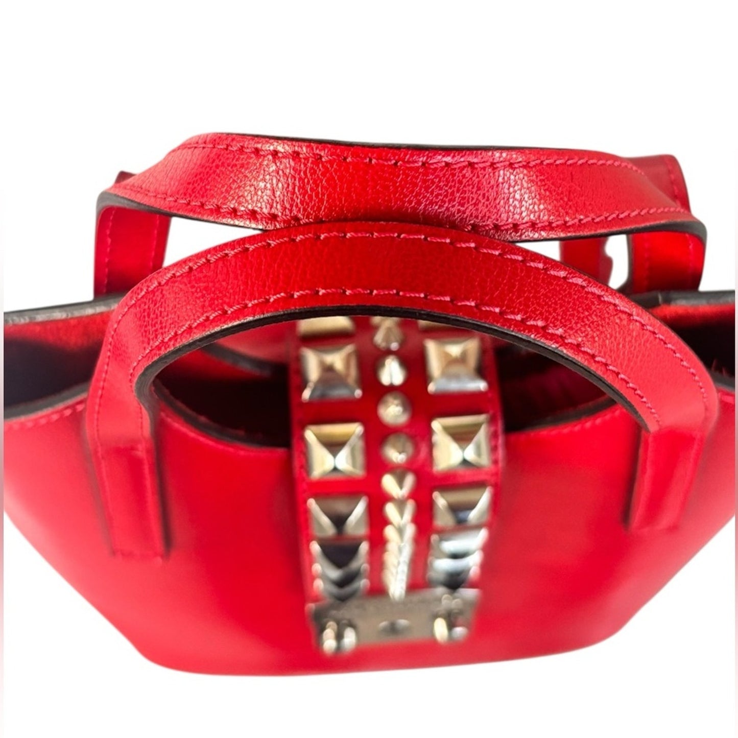 Valentino Red Rockstud Leather Convertible
Tote Backpack Bag ✨