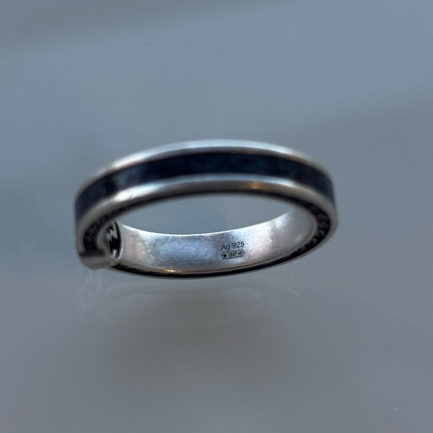 Gucci Interlocking Sterling Silver & Black Enamel Ring 13g