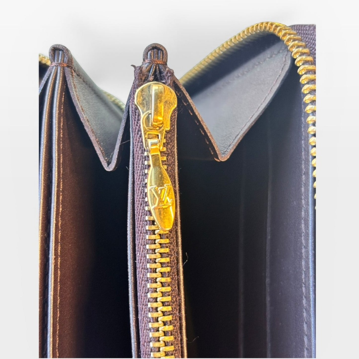 Louis Vuitton Vernis Zippy Wallet Rouge Fauviste