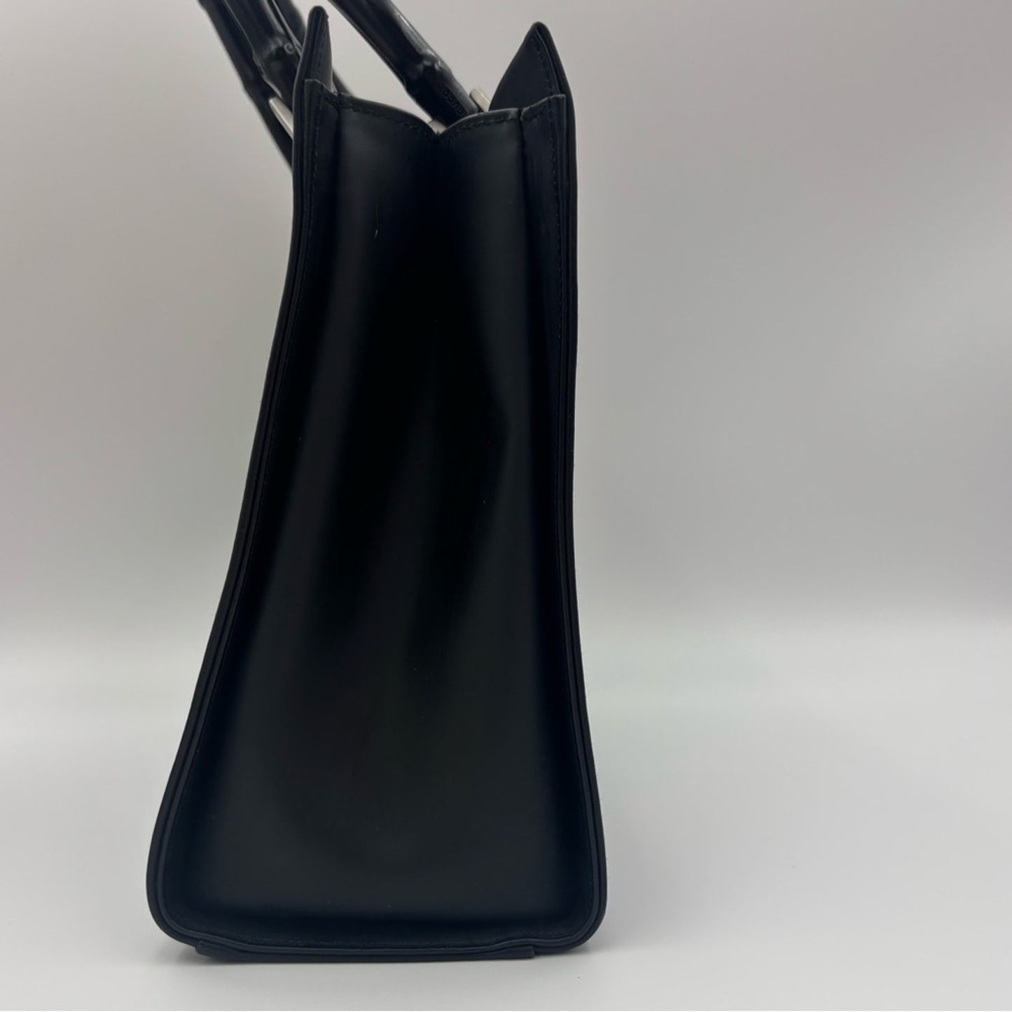 Gucci Bamboo Handle Satchel Black Interior with Logo Detail✨