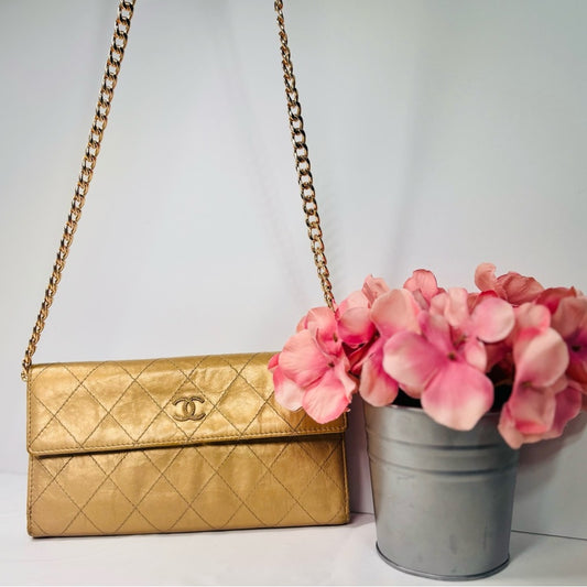 Chanel Long Flap in Gold Metalic Calfskin leather Quilted Wallet ✨