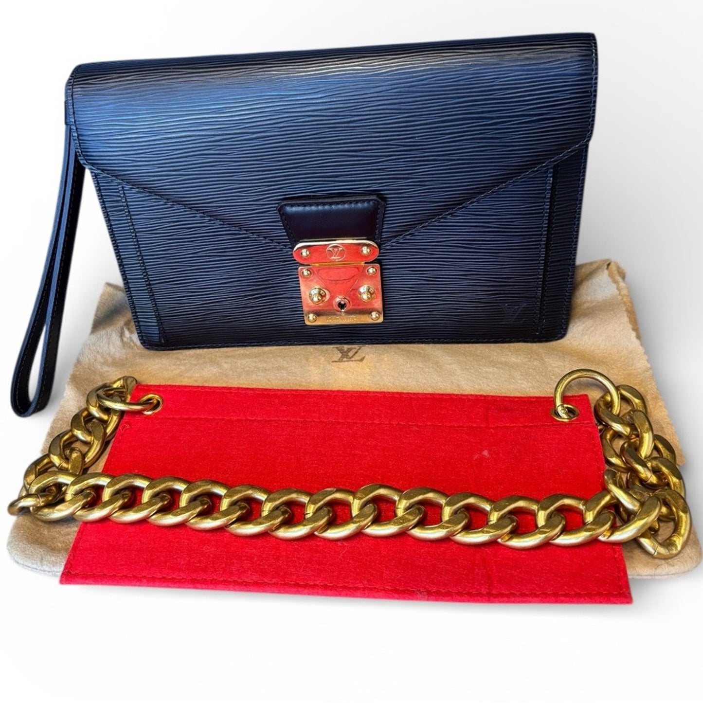 Louis Vuitton Epi Pochette Sellier Dragonne clutch bag in black epi leather