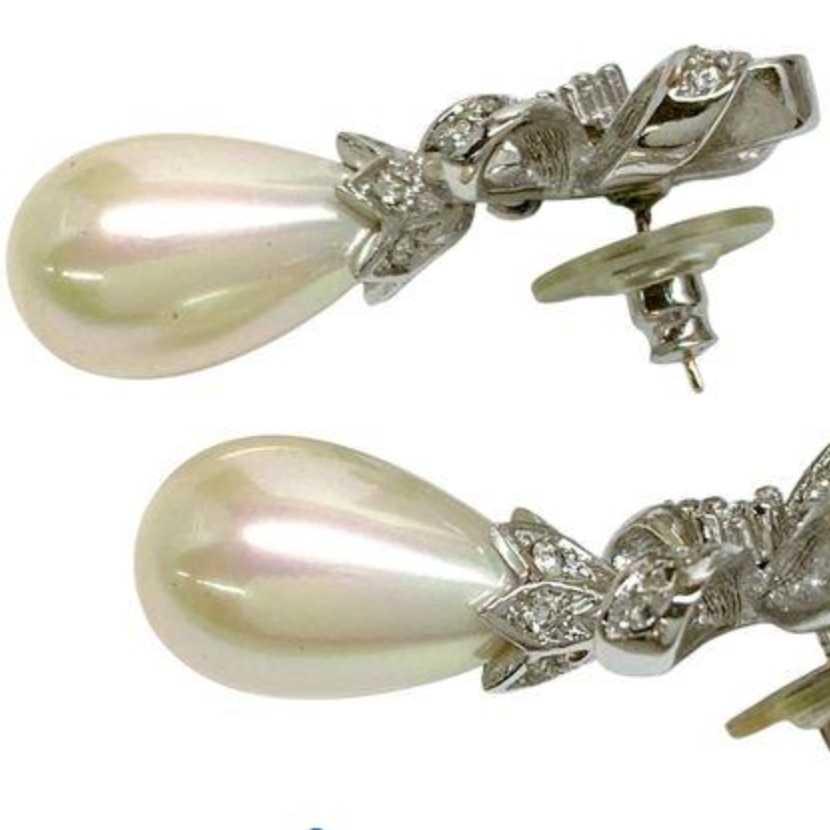 Vintage Christian Dior Crystal Bow Clip Earrings With Drop Faux Pearl - Pre Owned ✨