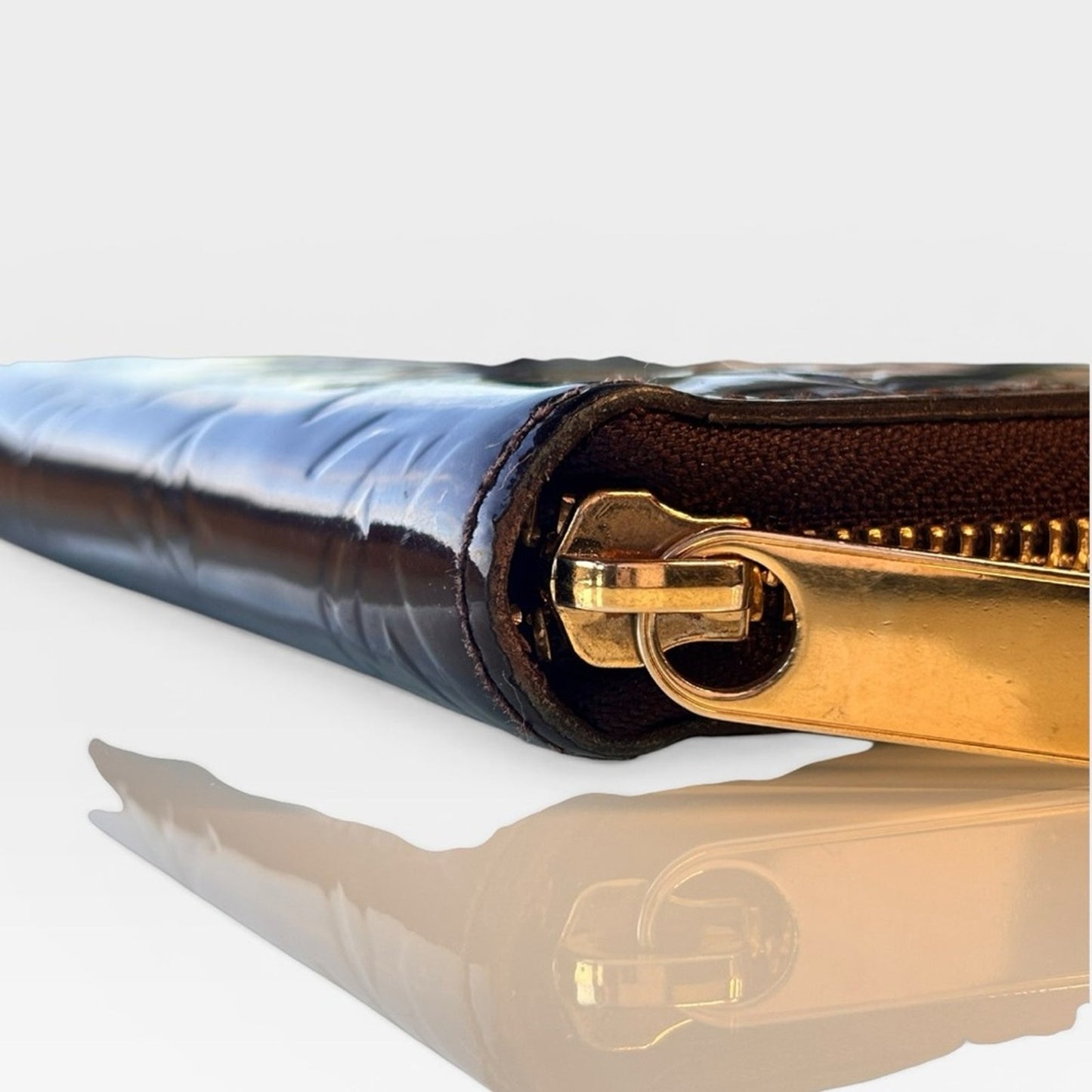 Louis Vuitton Vernis Zippy Wallet Rouge Fauviste