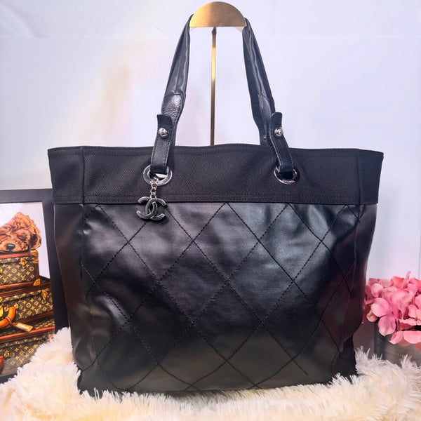 Chanel Paris-Biarritz Large Black Tote ✨
