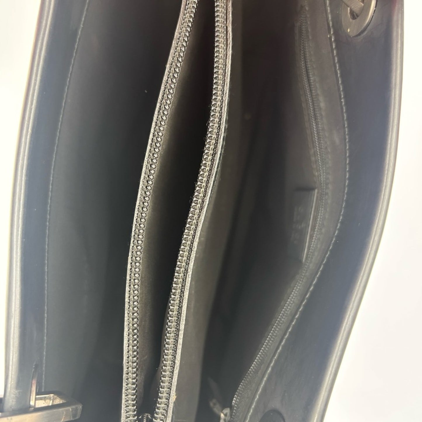 Gucci Bamboo Handle Satchel Black Interior with Logo Detail✨