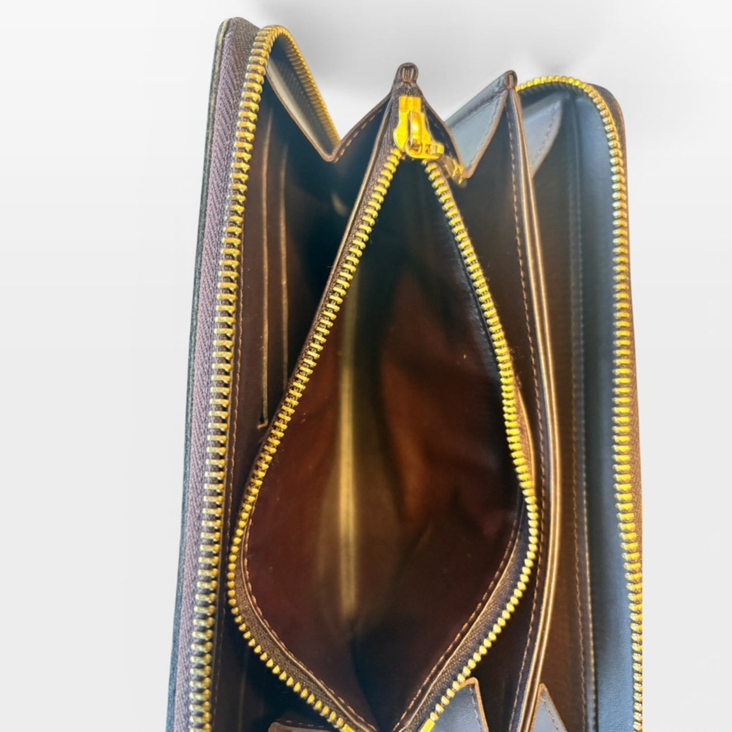 Louis Vuitton Vernis Zippy Wallet Rouge Fauviste