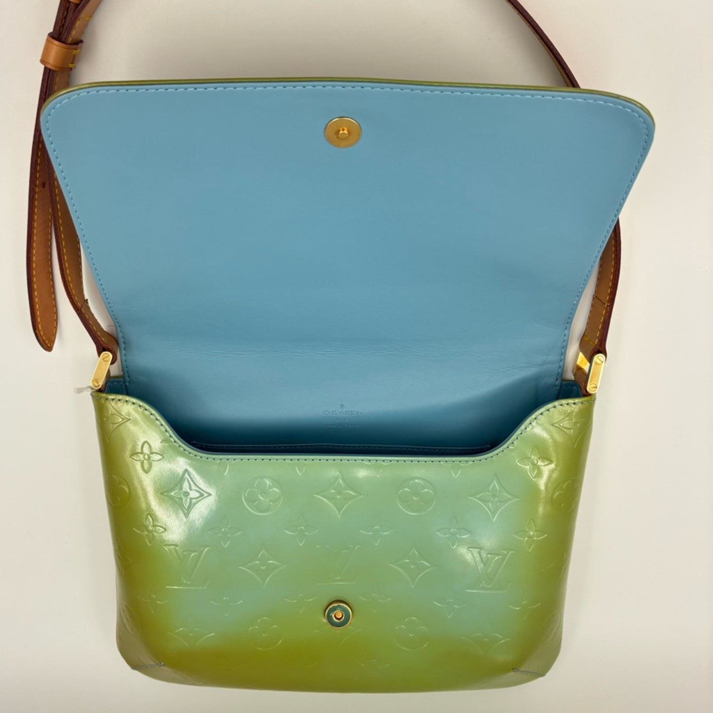 Louis Vuitton Monogram Vernis Thompson Street Shoulder Bag ✨