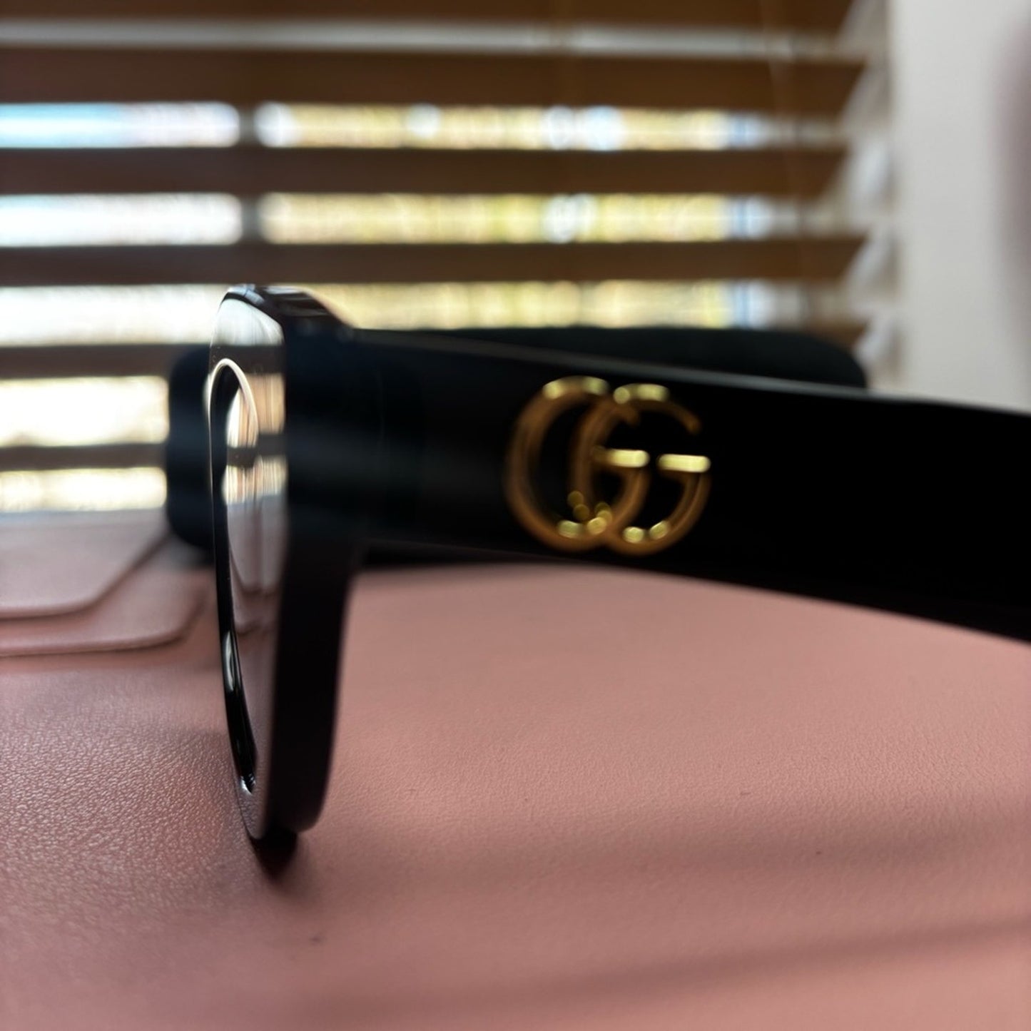 Gucci Cat Eye Black Sunglasses GG0957S ✨
