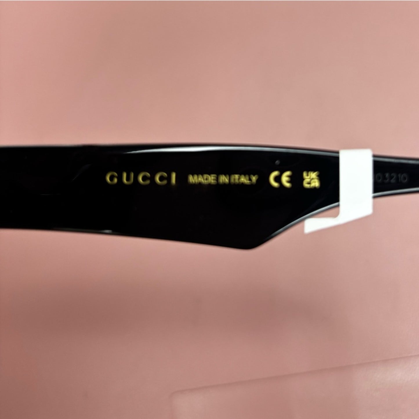 Gucci Cat Eye Black Sunglasses GG0957S ✨
