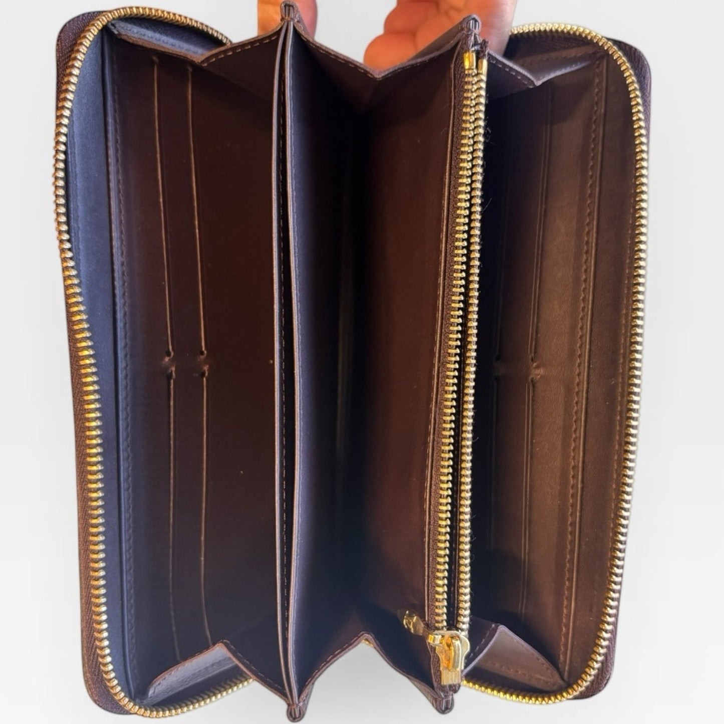 Louis Vuitton Vernis Zippy Wallet Rouge Fauviste